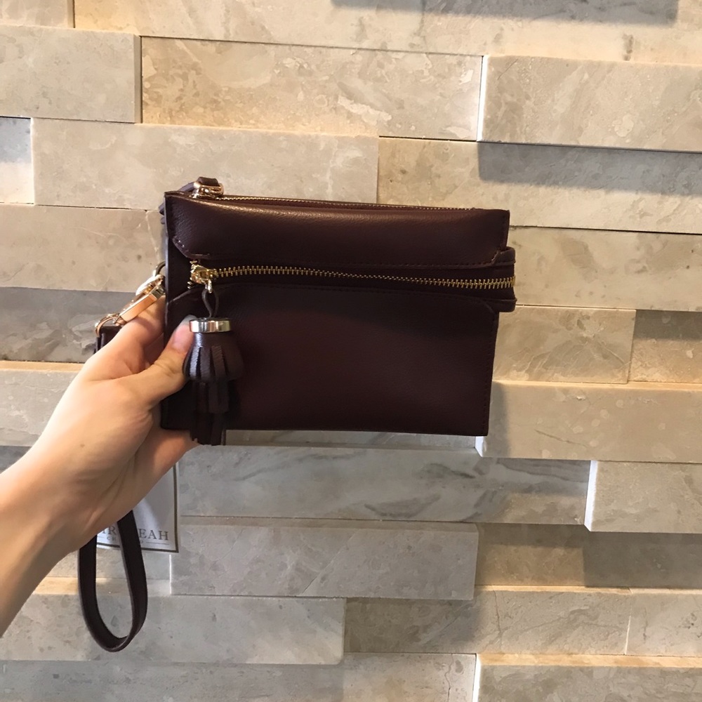 Shiraleah Chicago Wristlet Purse!